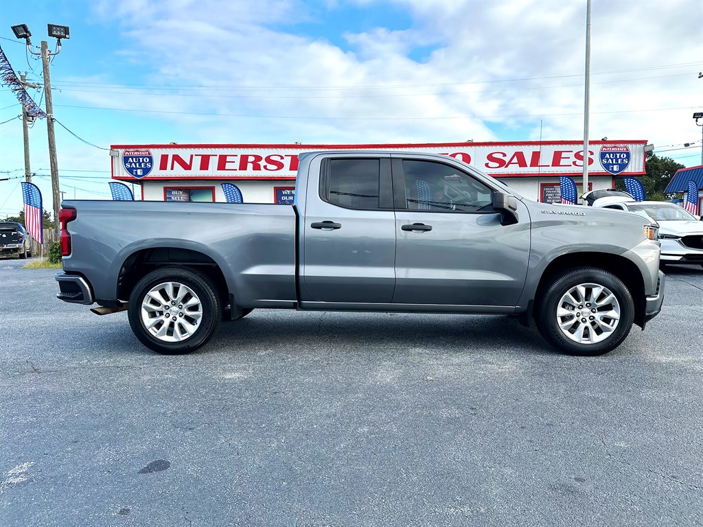2021 Chevrolet Silverado 1500 Custom's photo