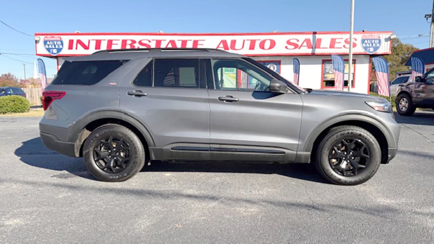 2022 Ford Explorer TIMBERLINE's photo