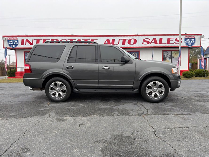2017 Ford Expedition XLT's photo