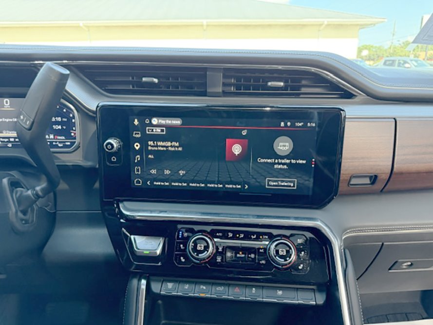 2025 GMC Sierra 3500HD Denali Ultimate - Photo 19