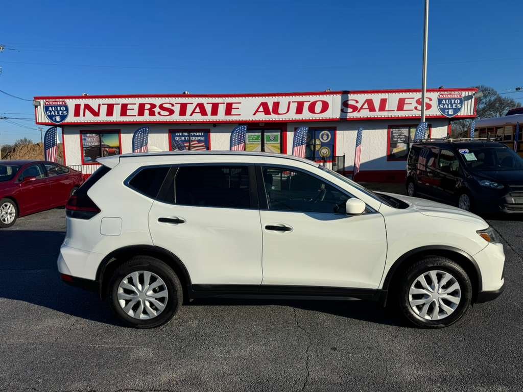 2018 Nissan Rogue S FWD's photo