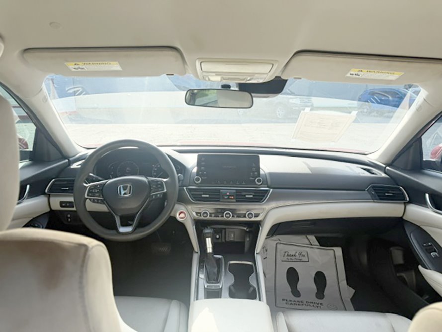 2019 Honda Accord LX - Photo 13