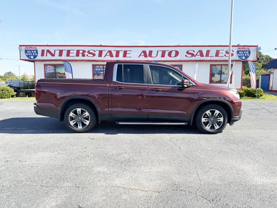 2019 Honda Ridgeline RTL-T's photo